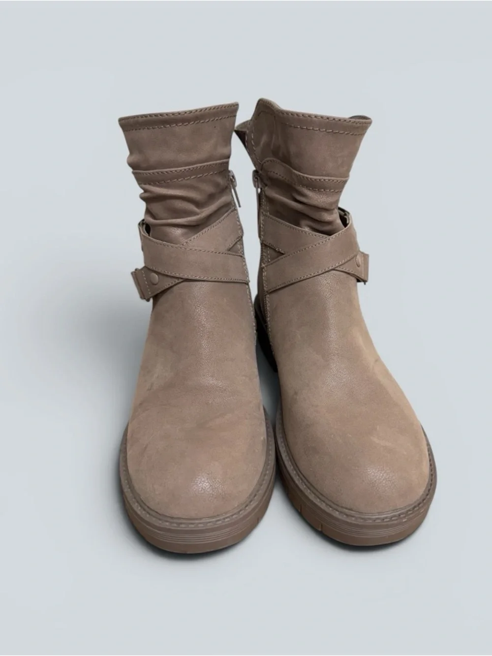 Maurice’s Arya Studded Moto Boot Suede Taupe Buckle Detail Size 8